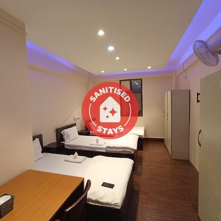 OYO 87714 Thangal Hotel Imphal Bagian luar foto